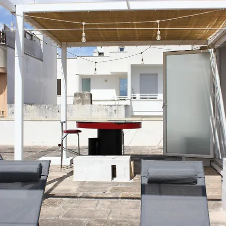 Della Radio Con Terrazza Nel Centro Storico Di